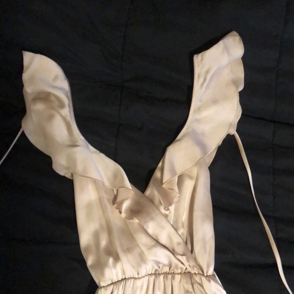 Flow dress, light weight, beige/ peach/ nude - Picture 1 of 3